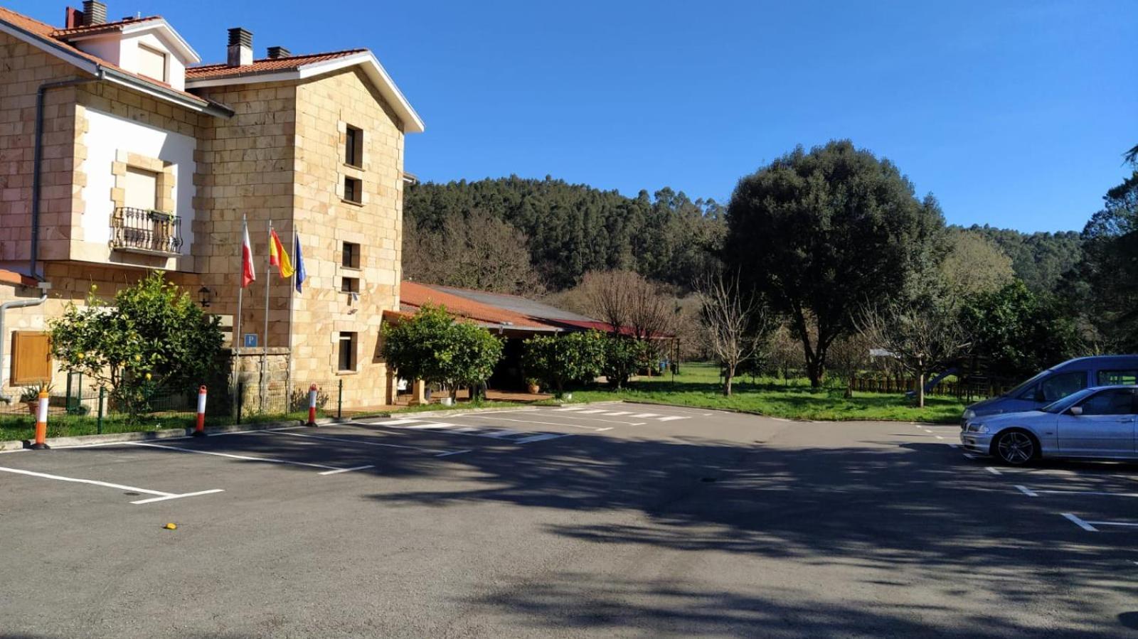 Posada Casa De Julia Parbayon Exteriér fotografie